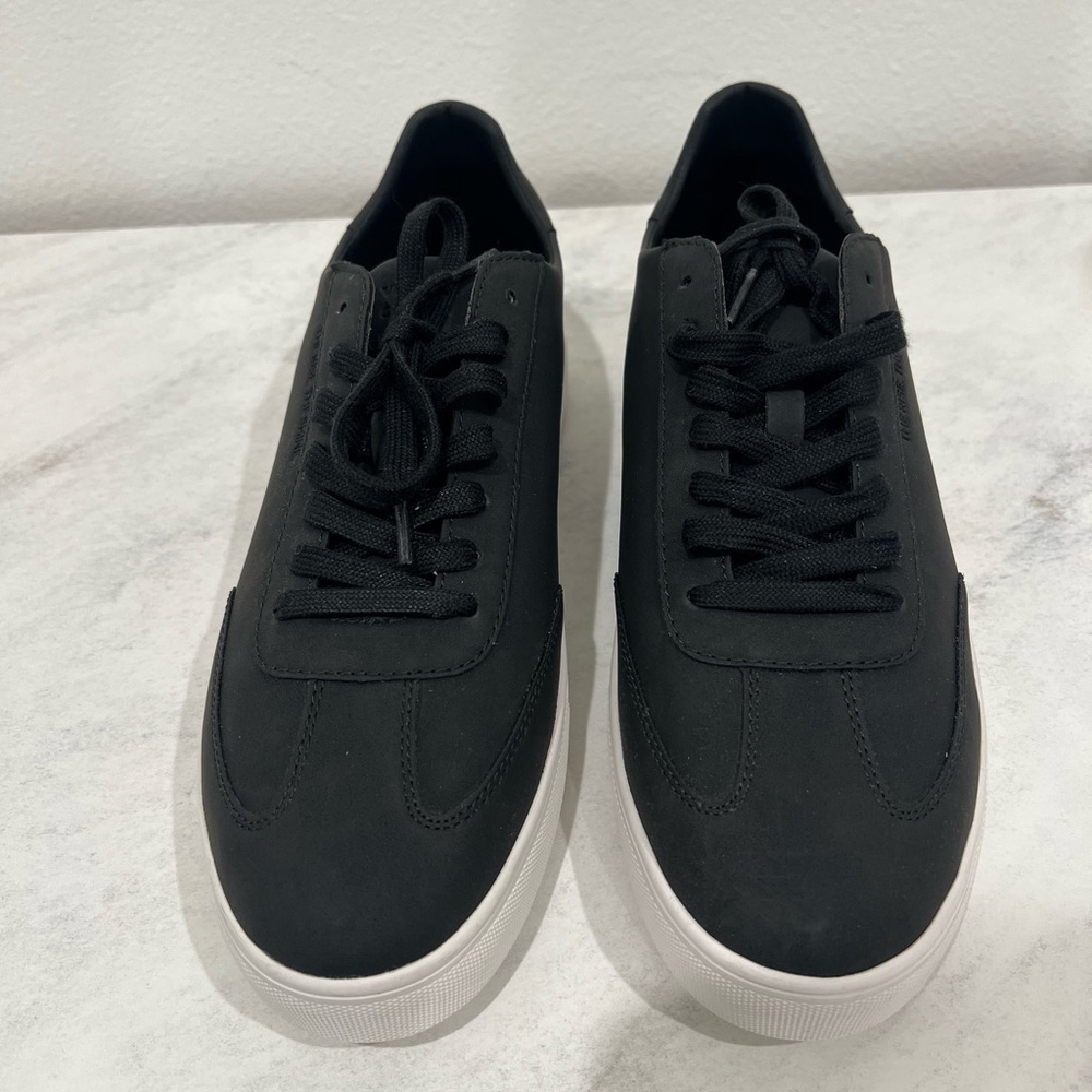 Black Men's Sneakers